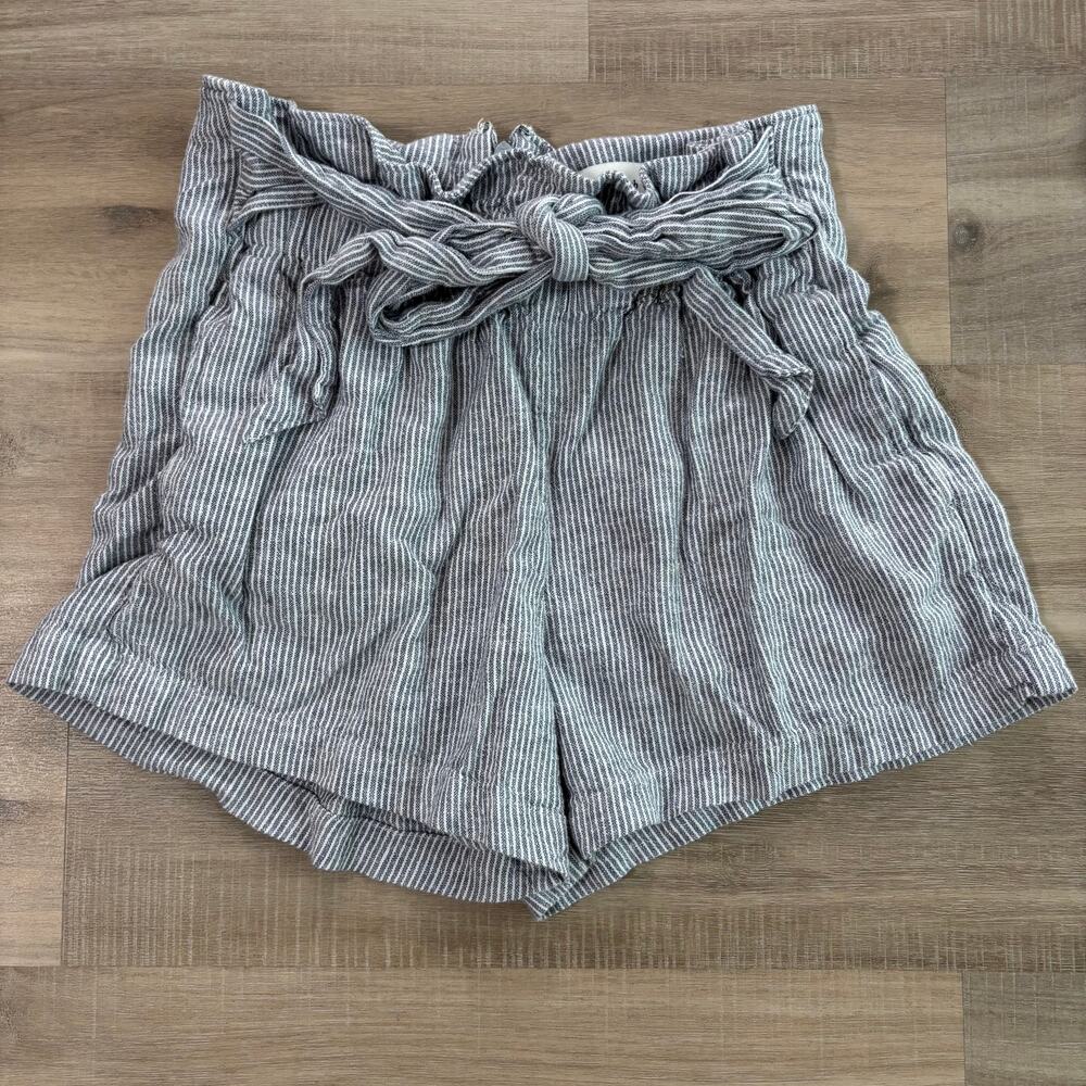 Abercrombie & Fitch Striped Shorts Front Tie Women Size Small Blue Gray White